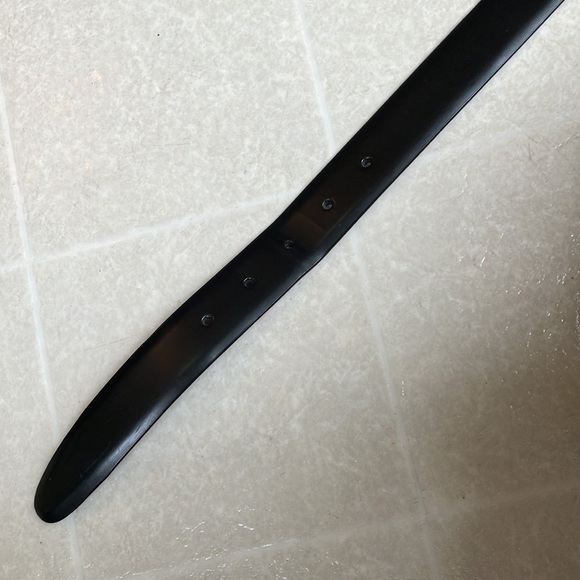 Crookhorn smooth black leather belt with silver buckle - Picture 11 of 13